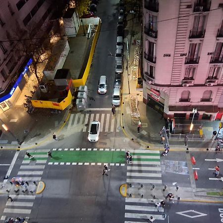4 Ventanales Sobre La Avenida Corrientes Daire Buenos Aires Dış mekan fotoğraf