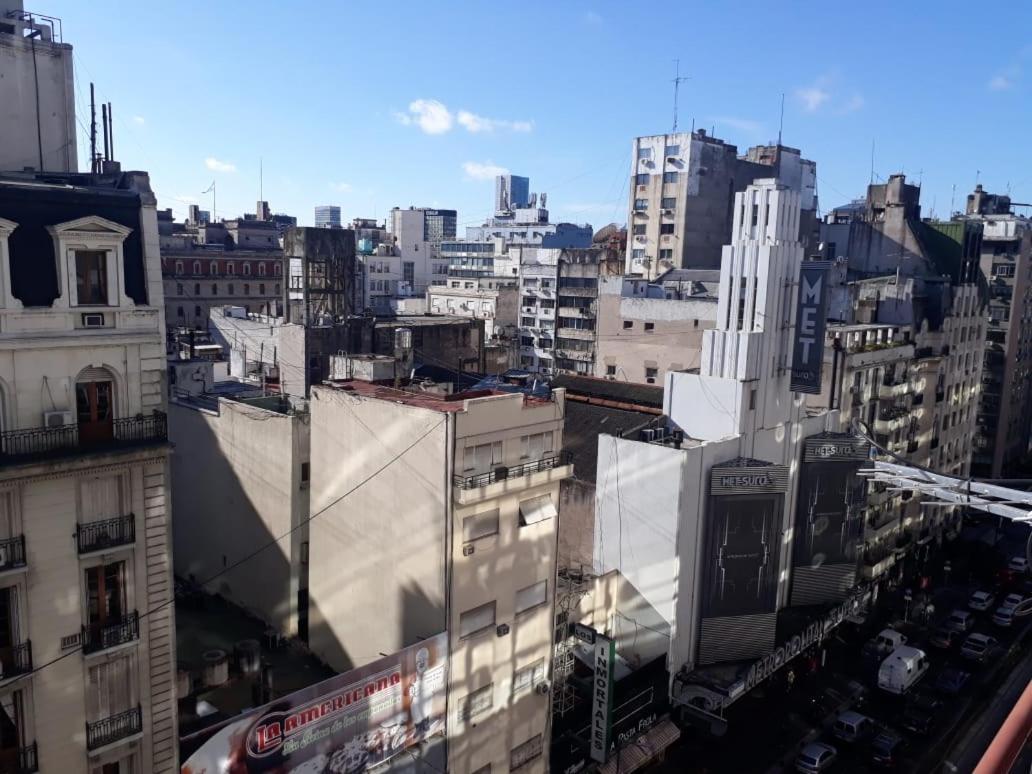 4 Ventanales Sobre La Avenida Corrientes Daire Buenos Aires Dış mekan fotoğraf