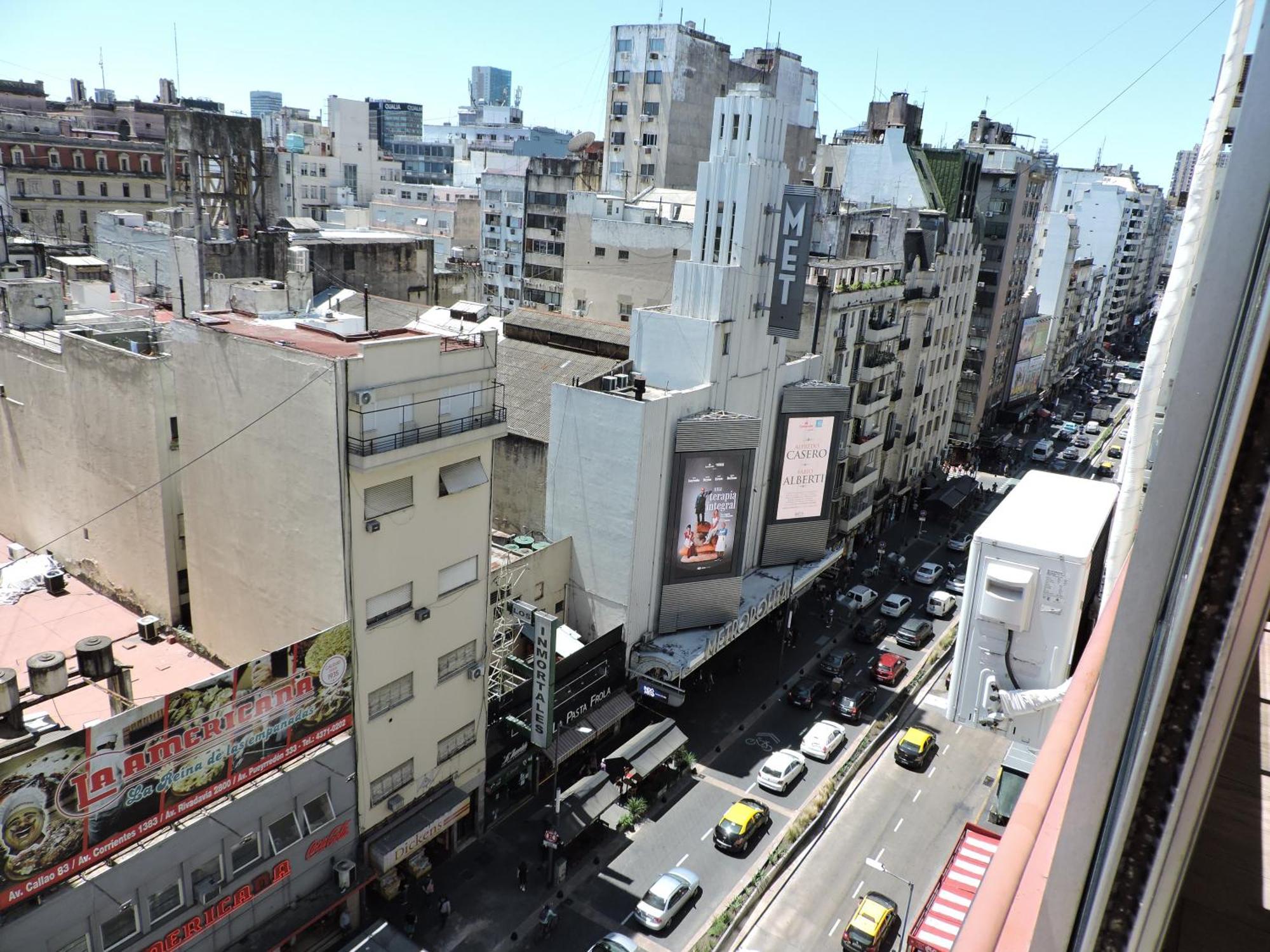 4 Ventanales Sobre La Avenida Corrientes Daire Buenos Aires Dış mekan fotoğraf